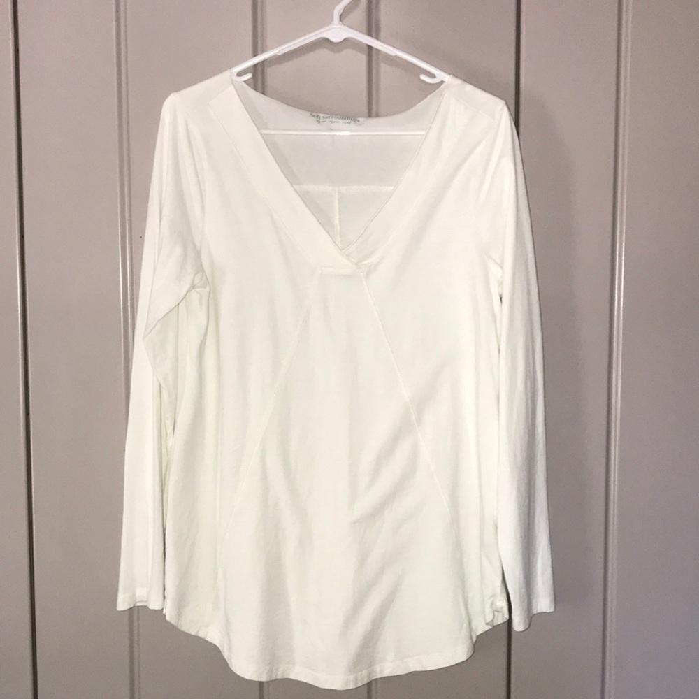 Soft Surroundings Off White Long Sleeved Shirt Size Small